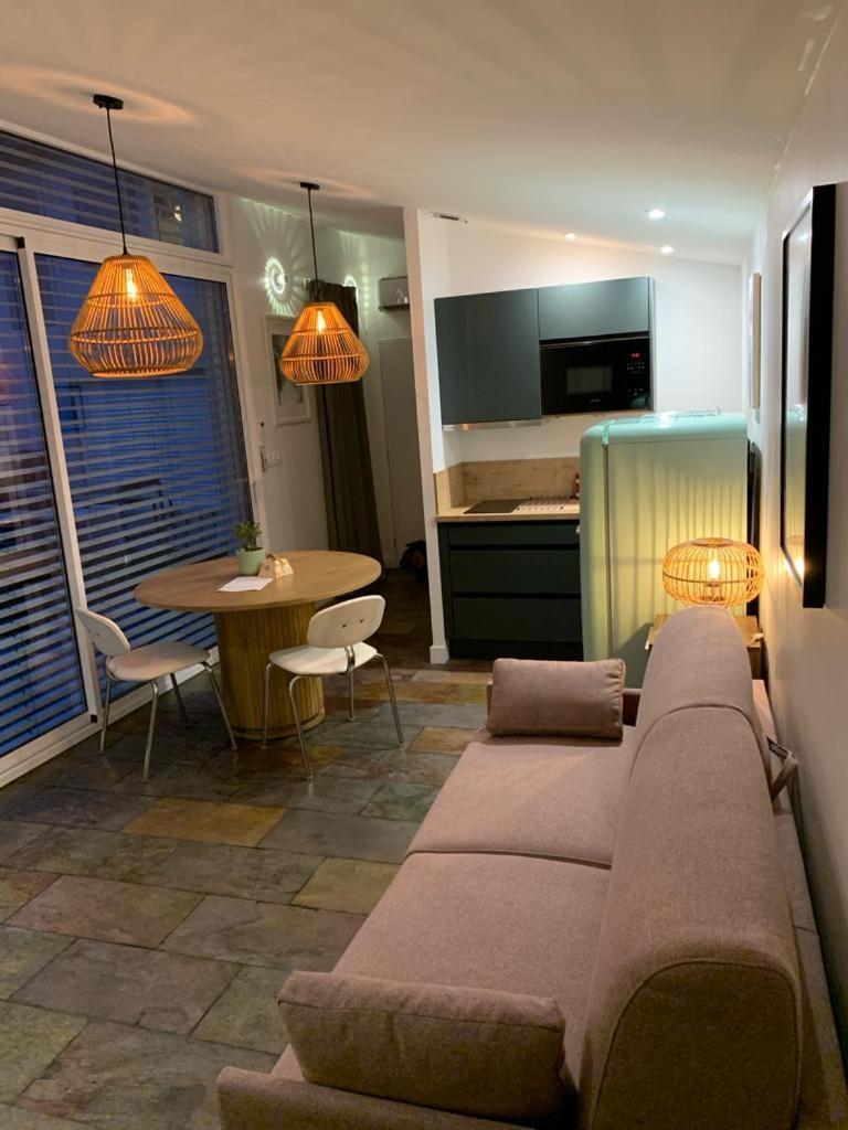 Studio Lyon Collonges Au Mont D'Or 外观 照片